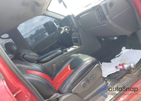 2005 Chevrolet Silverado 2500Hd Lt from USA, damaged, VIN 1GCHK23285F817601